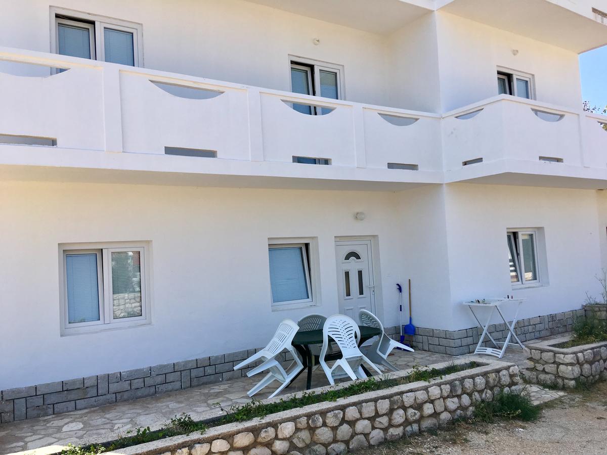 Apartments Baraba Pag Town Exterior foto